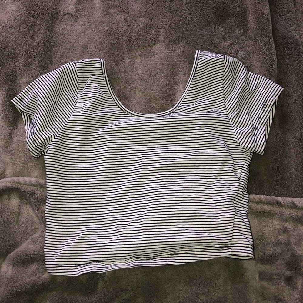 Brandy Melville Crop Top